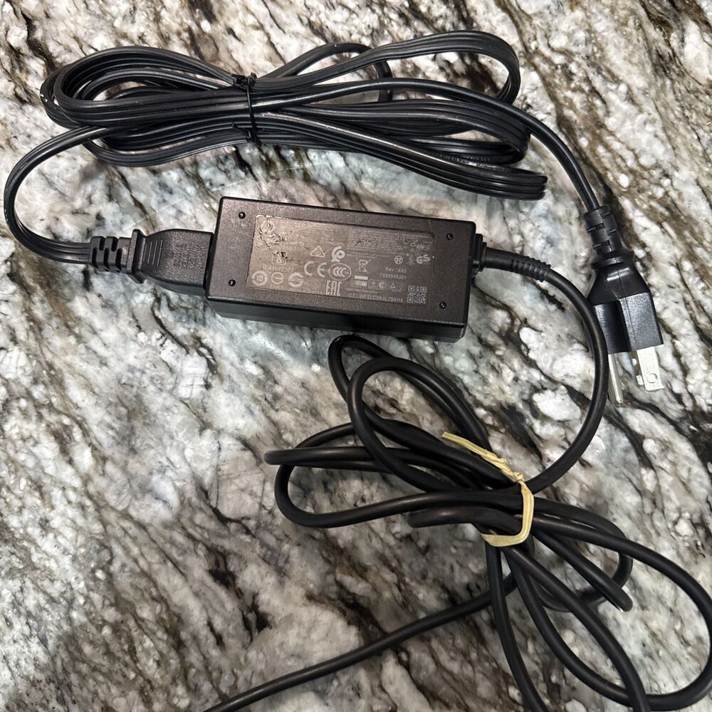 HSTNN-LA40 GENUINE HP AC ADAPTER 45W